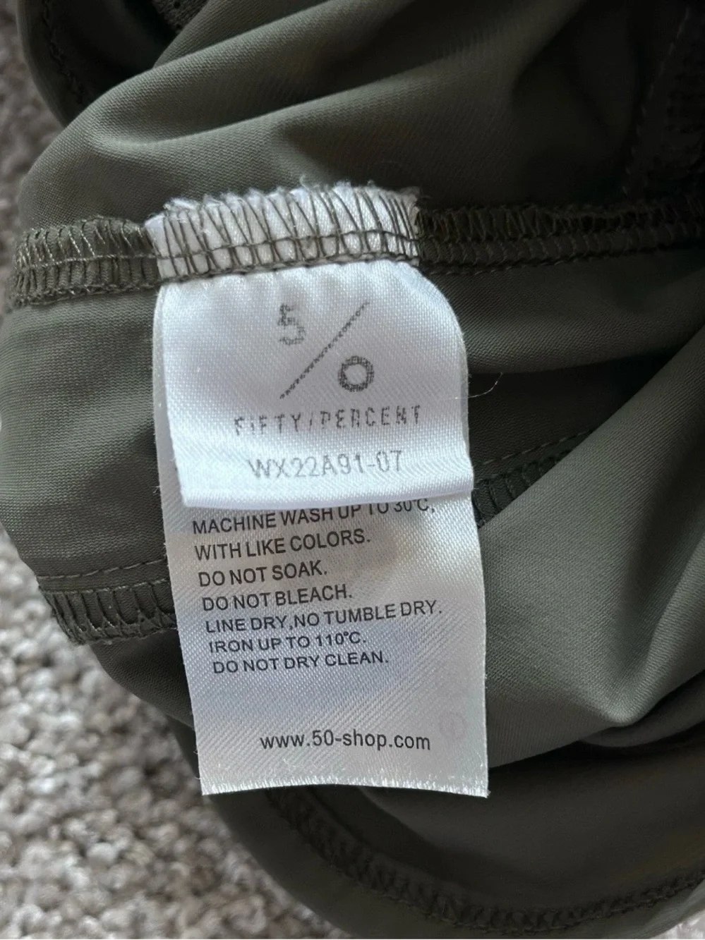 Fifty Percent 5/0 Women's M Athletic Running Shorts Olive Green 2.5 Inseam Liner - Picture 7 of 9
